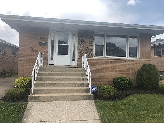 1st image of 302 Cornell Ave