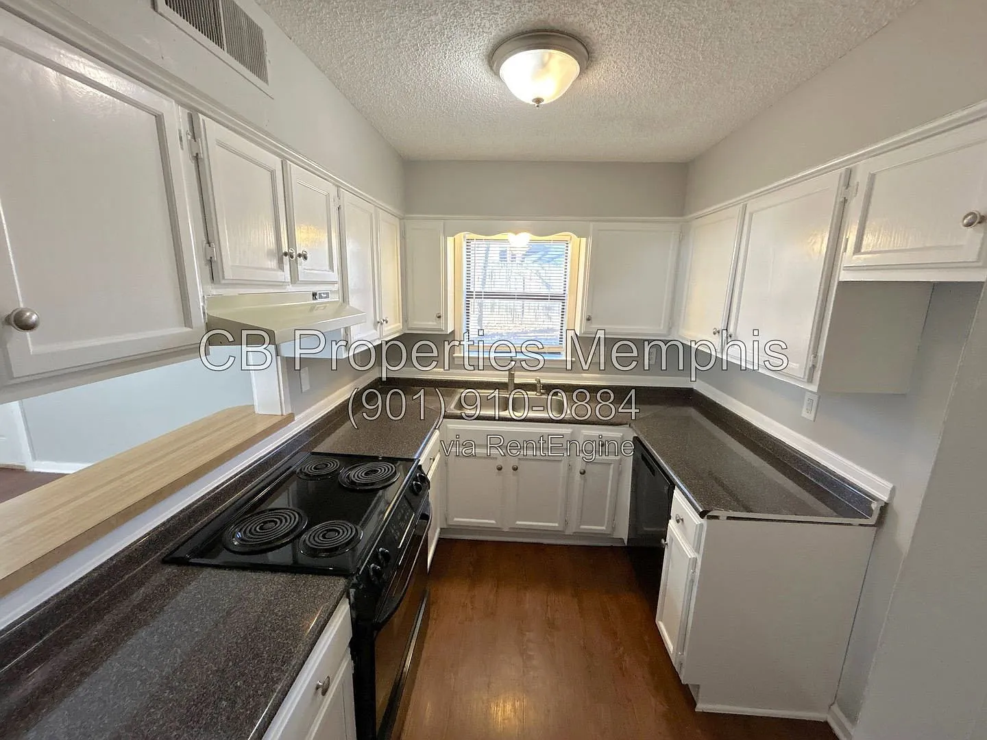 3 bed, 2.0 bath, 1615 sqft, $1,375 — Photo 2