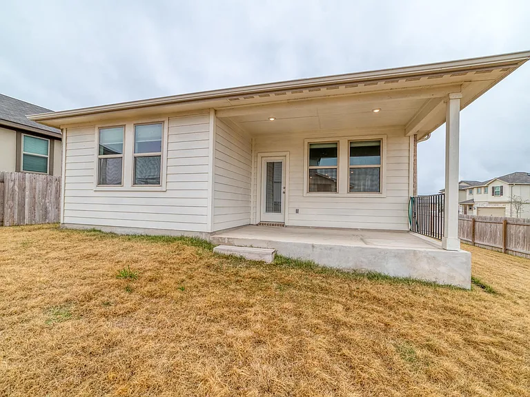 101 Red Cedar Ct — Photo 22