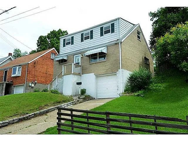 1315 Rutherford Ave photo 1