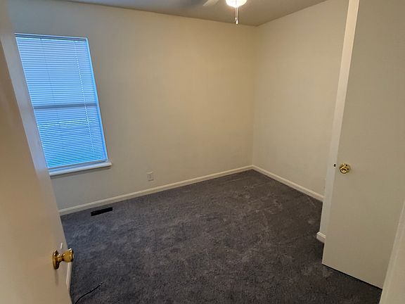 4th image of 5117 Cynthia Dr