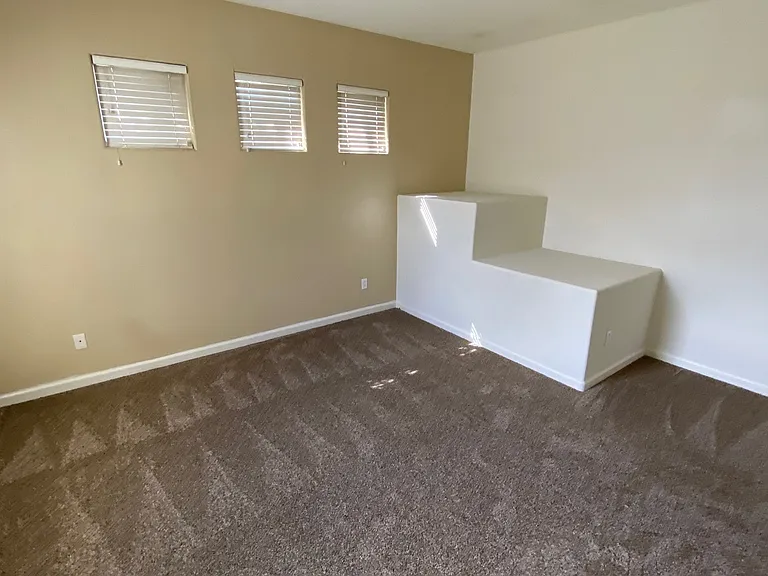 396 Marble Arch Ave #3 — Photo 6