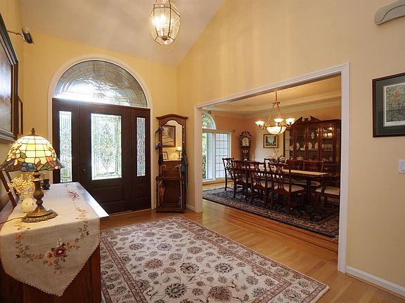 3rd image of 6677 Miami Woods Dr