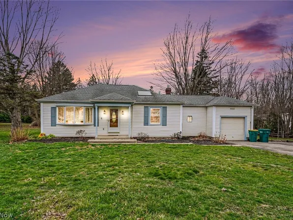 7714 Hopkins Rd, Mentor, OH 44060