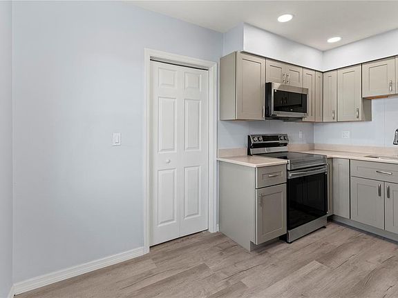 5th image of 4523 86th Street Ct W