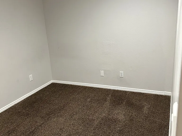 1947 S Columbia Ln #20 — Photo 10