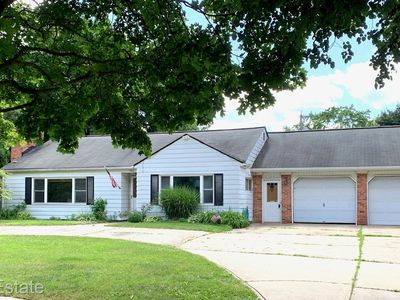 6201 S Main St, Clarkston, MI, 48346