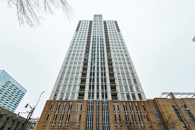 1st image of 1250 S Michigan Ave APT 1410