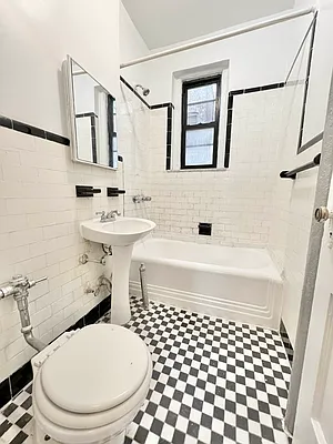 Rented by Keller Williams NYC | media 11