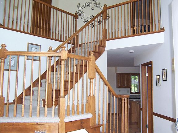 5th image of 15 Westbrooke Blvd