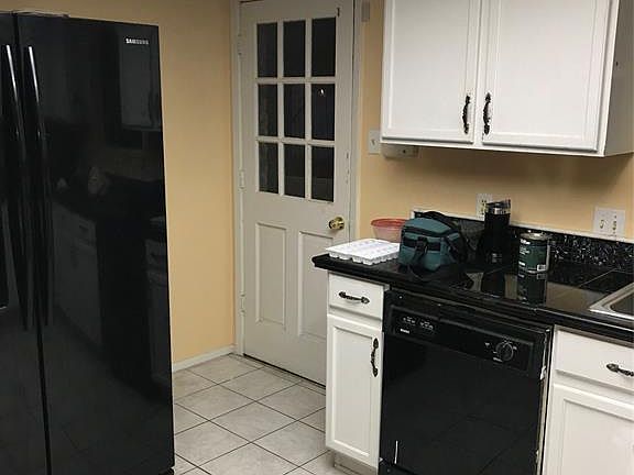 2nd image of 10403 Towne Oak Ln
