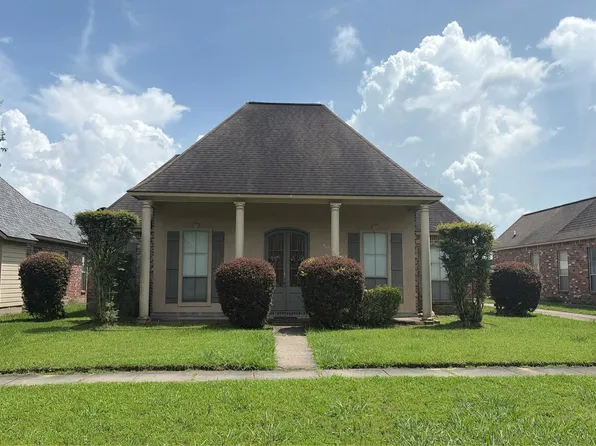 2690 Creek Hollow Ave, Zachary, LA 70791