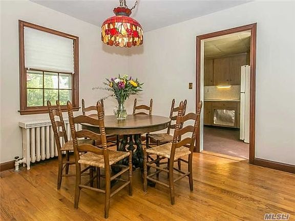 4th image of 35 Clifford Pl