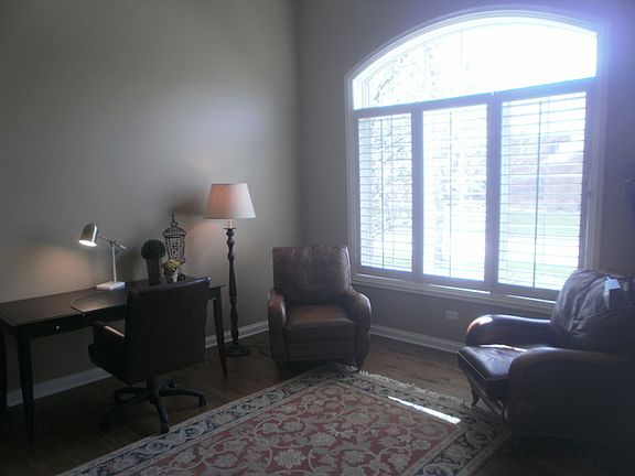 3rd image of 721 Waters Edge Dr