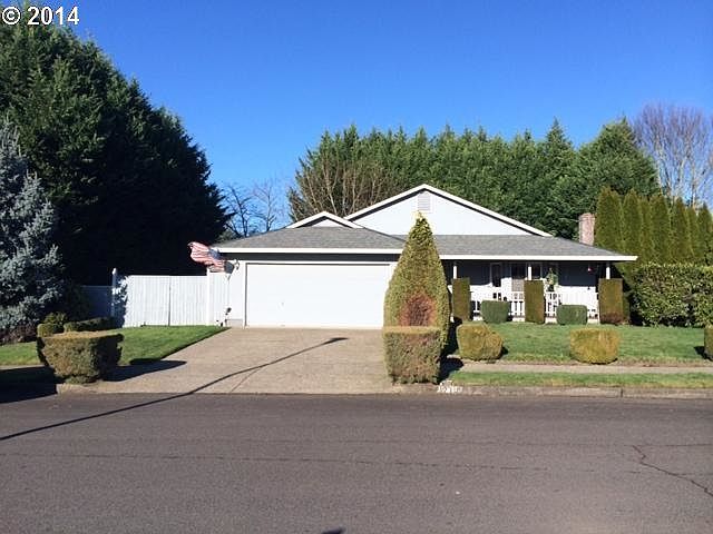 1st image of 12310 NE 74th St