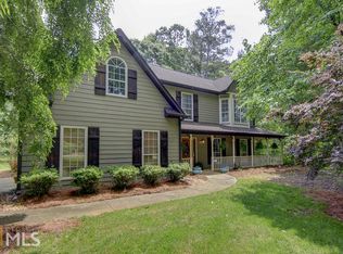 24 Woodstream Dr, Newnan, GA 30265