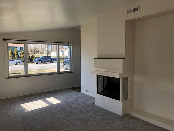 4th image of 658 N 21st St