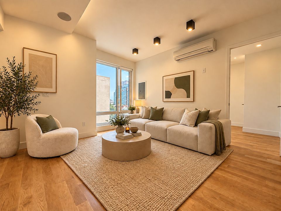 1st image of 133 Decatur St Floor 3