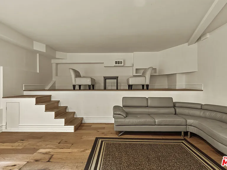 3780 1/2 Multiview Dr — Photo 37