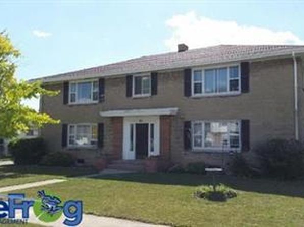 111 Andrew Ave #2