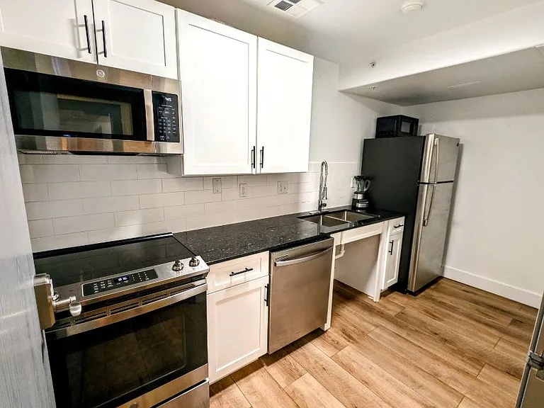 Oxbow Apartments — Photo 14