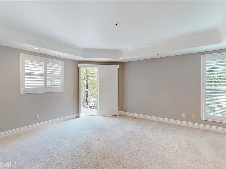 11540 Moorpark St #103 — Photo 14