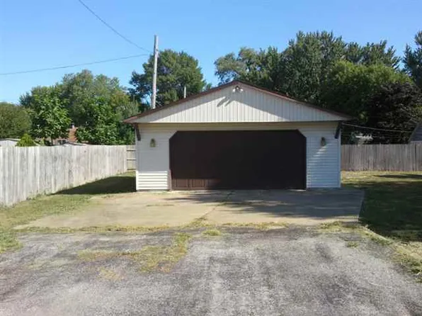 501 5th Ave, Colona, IL 61241