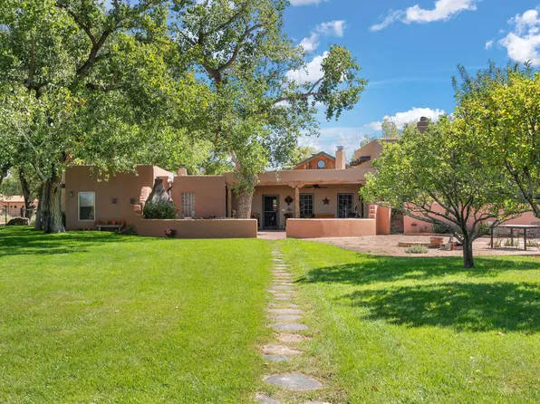 183 La Pasada De Anacleto, Corrales, NM 87048