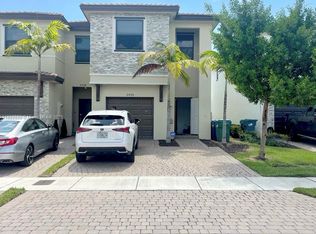 25175 SW 108th Ave, Homestead, FL 33032