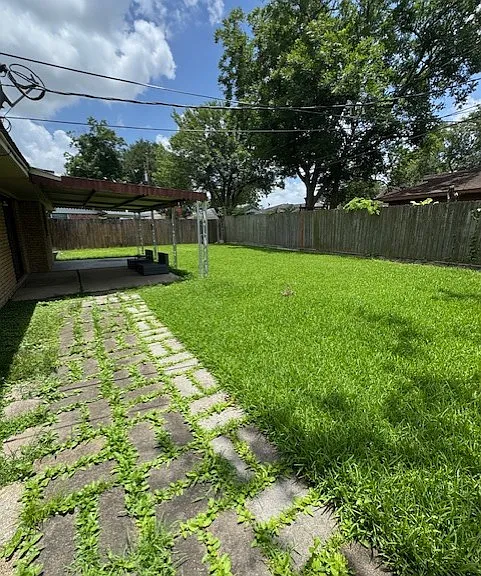 4812 Honeysuckle Ln — Photo 17