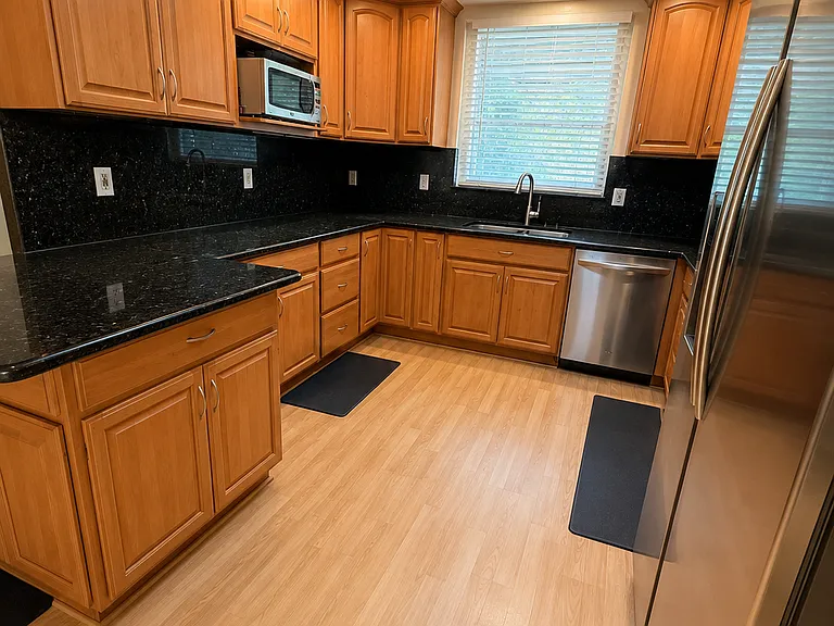 3403 Sutton Loop — Photo 1
