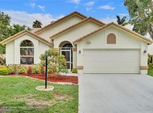 2005 White Coral Ct, Wellington, FL 33414