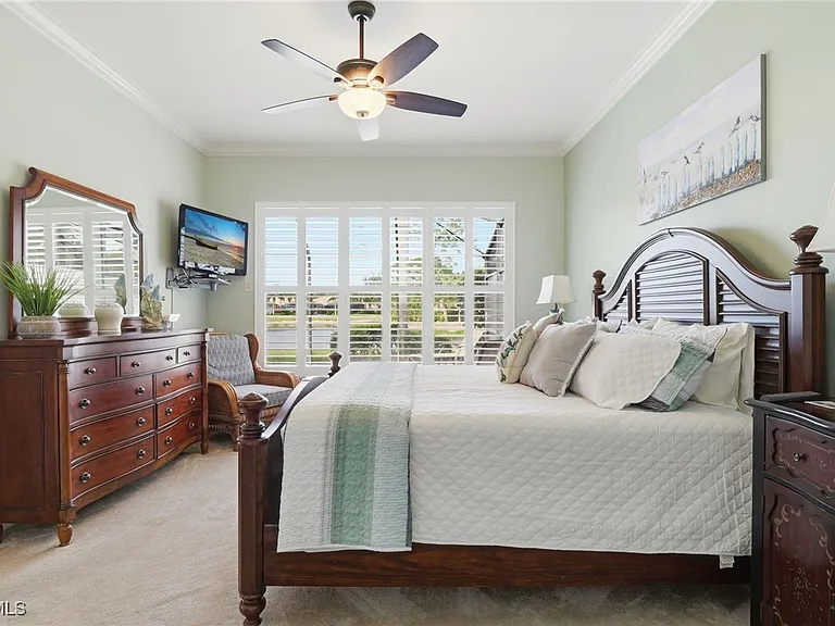 11041 Iron Horse Way — Photo 19