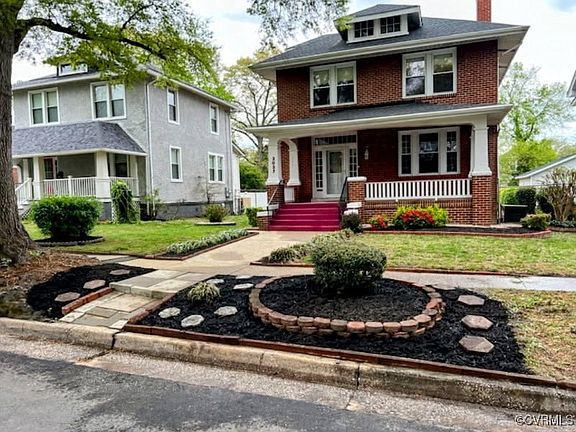 2nd image of 3037 Montrose Ave