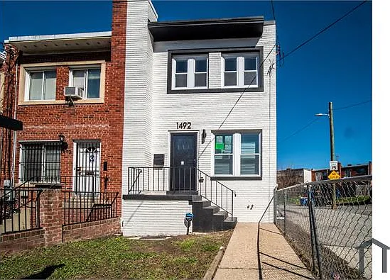4 bed, 1424 sqft, $3,965 — Photo 1