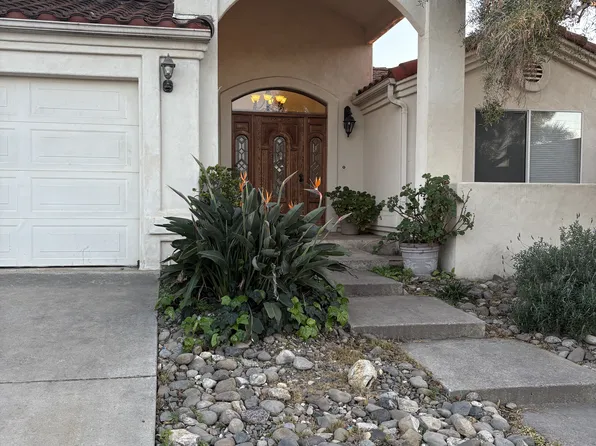 488 Majestic Dr, Santa Maria, CA 93455