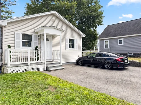 45-45 Rollins St #A, Lawrence, MA 01841