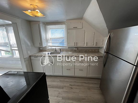 5th image of 252 N Shilling Ave #4