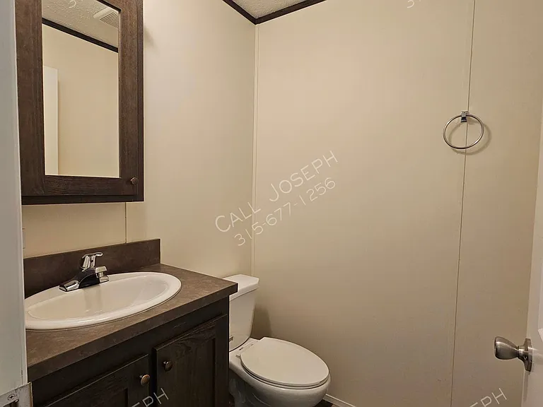 6120 Rock Cut Rd #8 — Photo 6