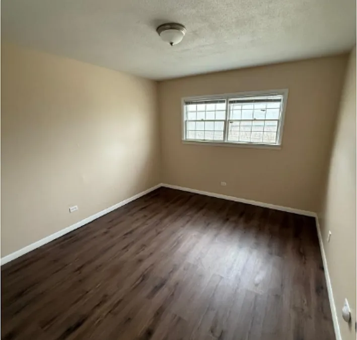 Building Photo - 117 S Elder Ln #3