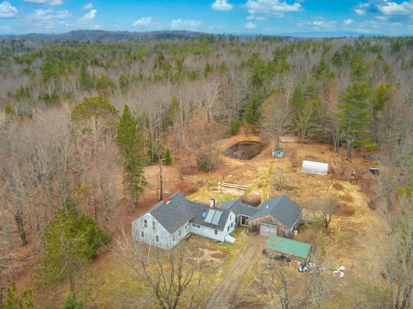 7 Magog Road, Searsmont, ME 04973