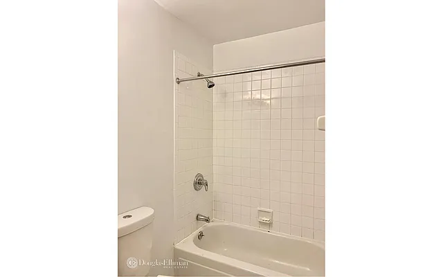 Rented by Douglas Elliman | media 47