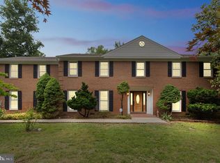 9130 Hall Ct, Owings, MD 20736