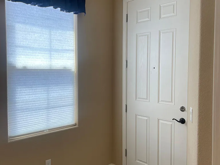 5460 Specklestone Ct — Photo 7