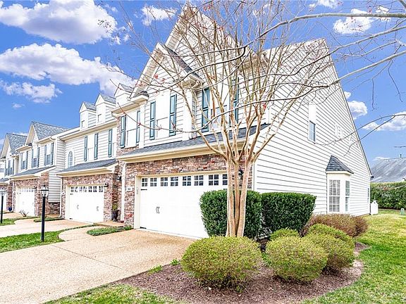 2nd image of 551 Siena Ln
