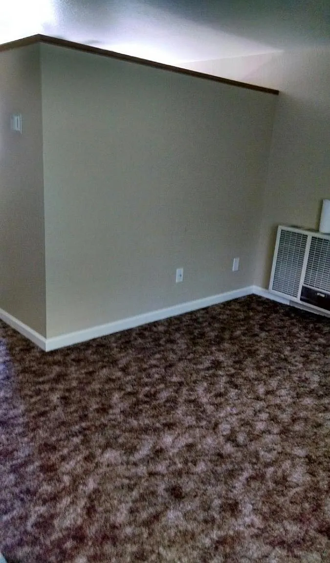 Studio, 375 sqft, $1,195 — Photo 4