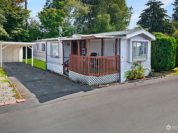 4th image of 3928 21st Avenue SE #75