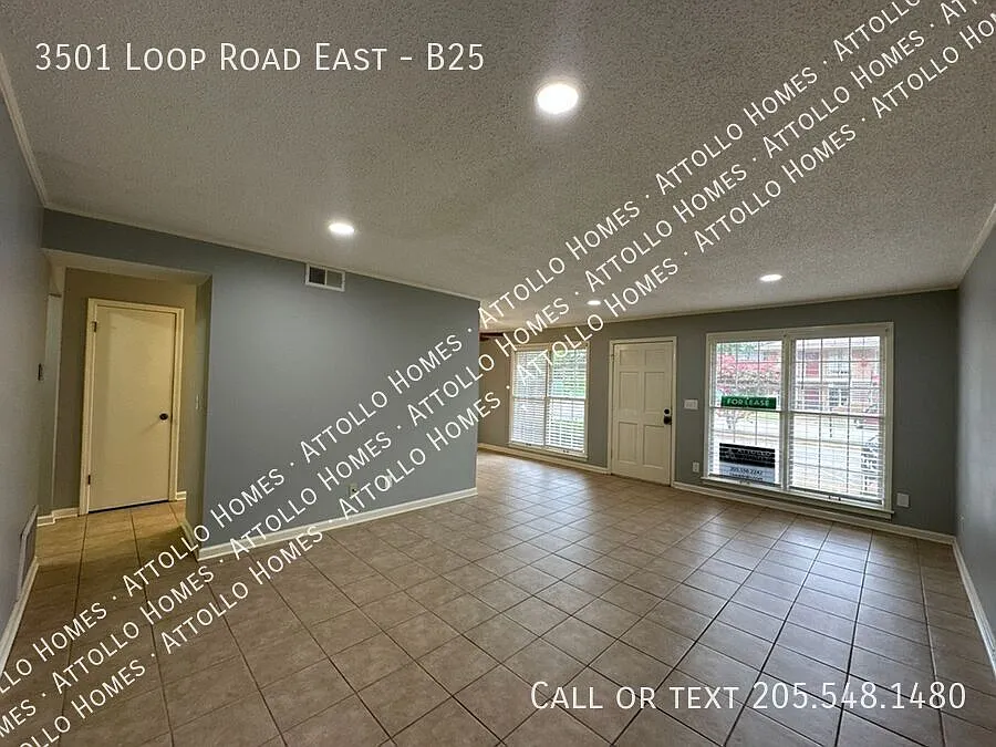 2 bedroom/1 bath in Sandalwood — Photo 3