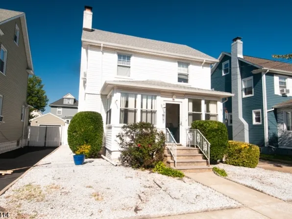 753 Bailey Ave, Elizabeth City, NJ 07208