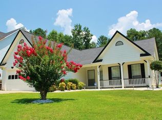 185 Jon Jeff Dr, Lilburn, GA 30047